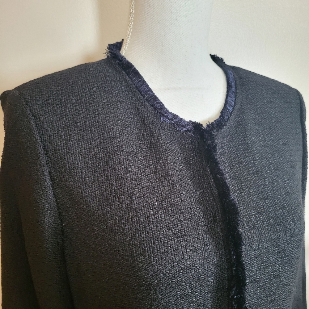 St. John Collection Boucle Wool Blend Fringe-Trim Blazer Black Navy Size 10 - Picture 6 of 12